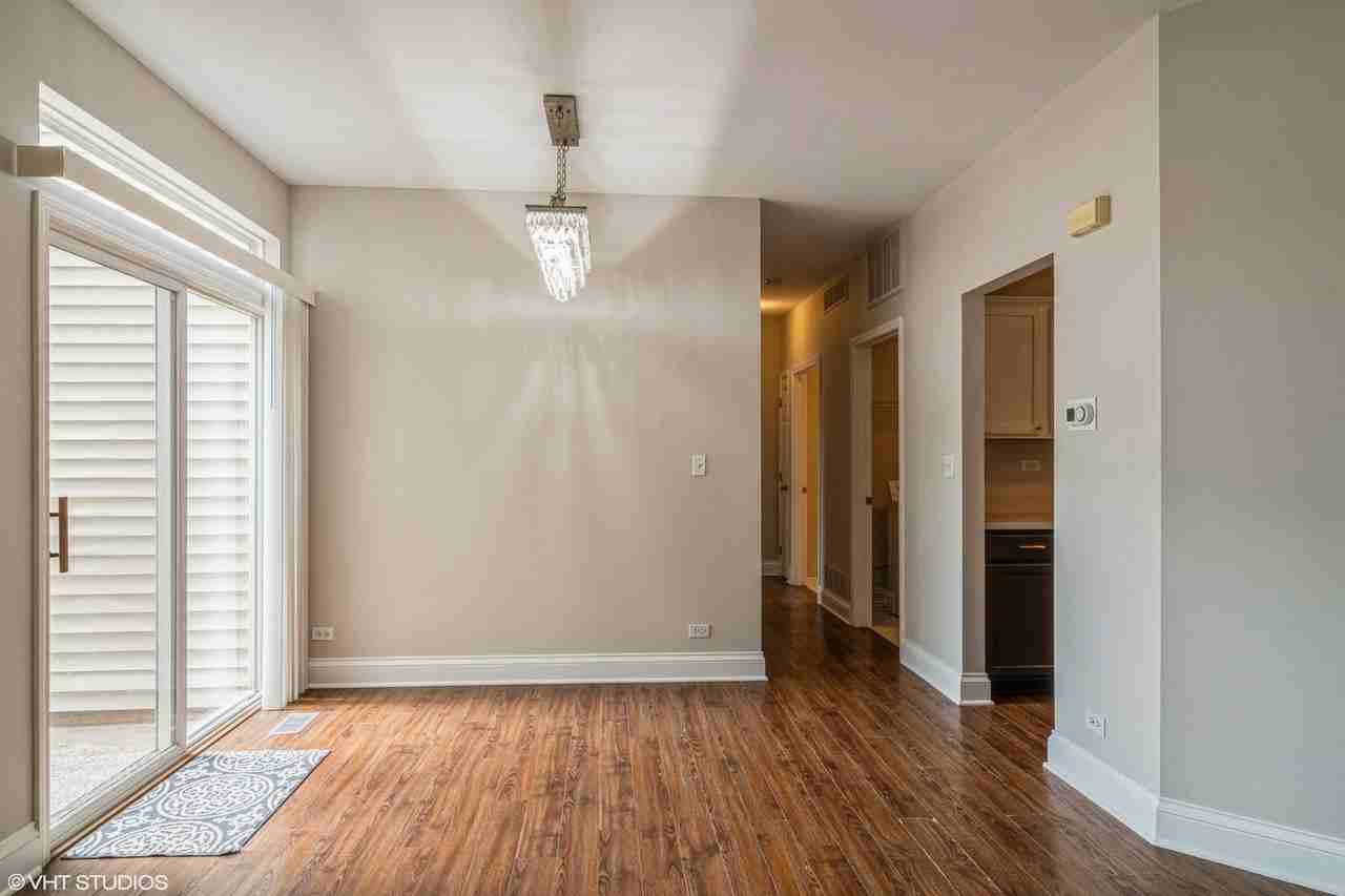 150 Hidden Pond Cir - Photo 5 of 12