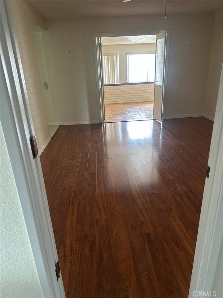 4140 Mockingbird Ln - Photo 7 of 9