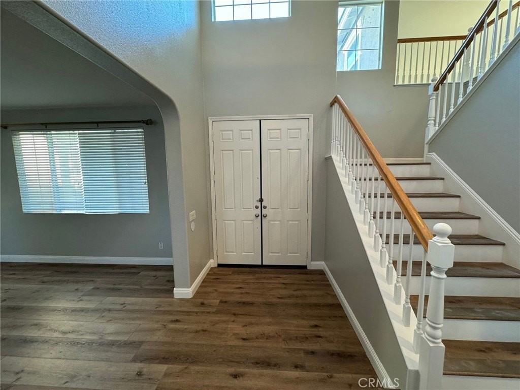 36805 Maxmillian Ave - Photo 3 of 36