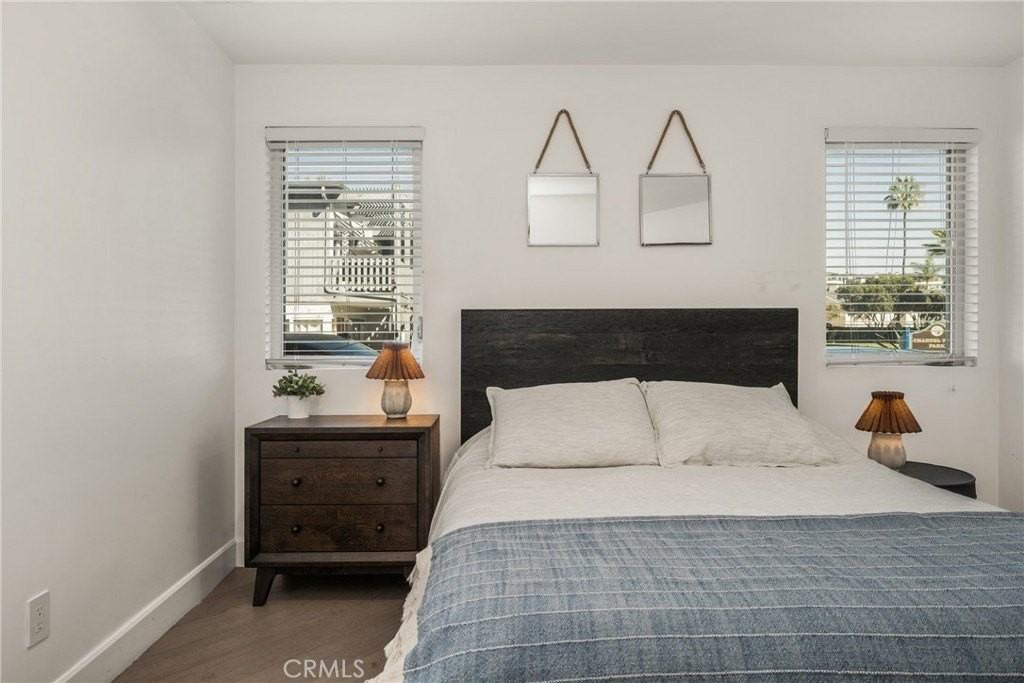 4405 Channel Pl - Photo 5 of 50