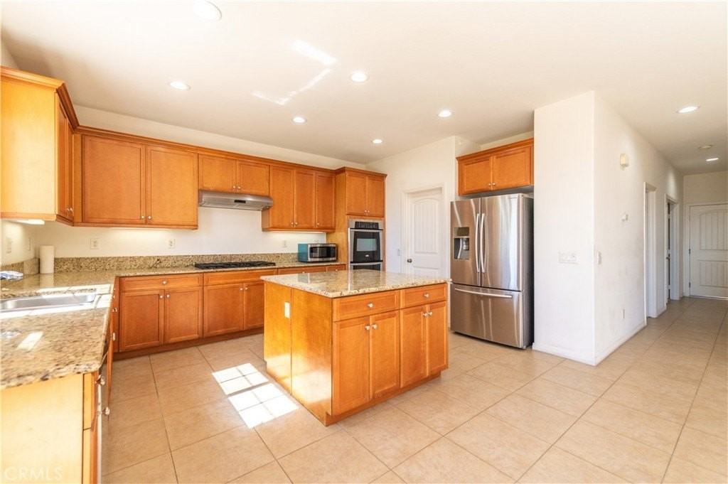 13937 Avenly Glen Way - Photo 7 of 31