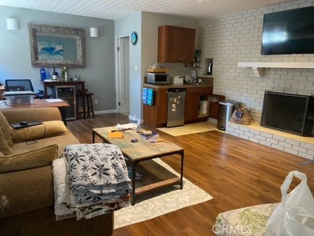 607 Orchid Ave - Photo 3 of 12