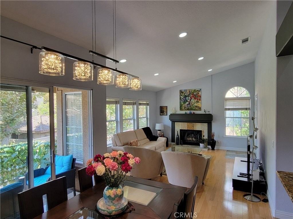 17 Destiny Way - Photo 4 of 21