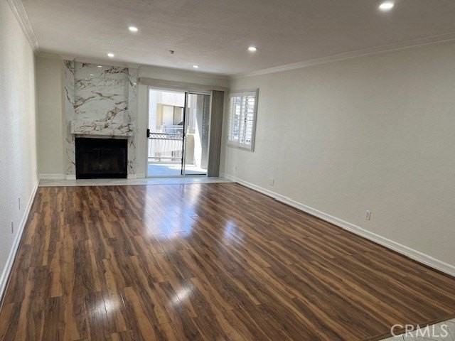 320 Lake St - Photo 5 of 28