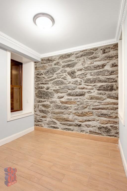 E 83rd St #1E - Photo 3 of 8