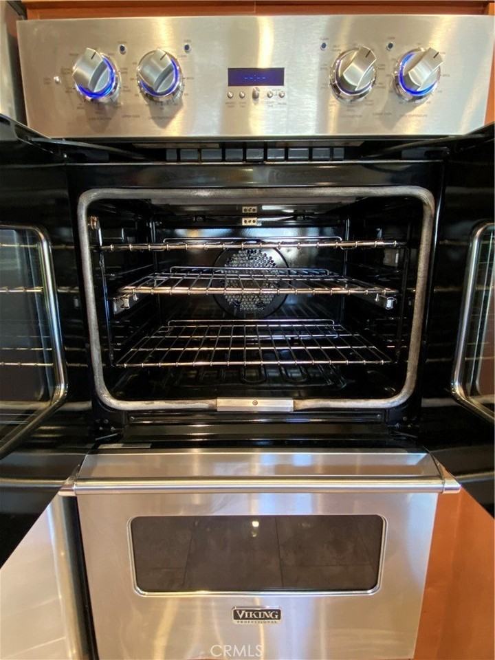 9813 Rhea Ave - Photo 4 of 21