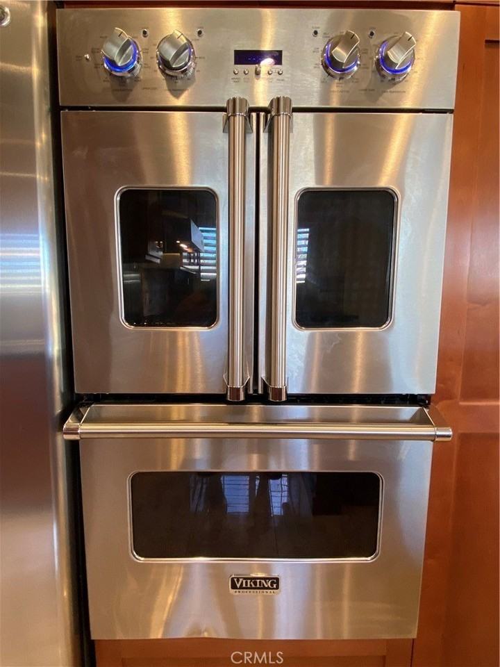 9813 Rhea Ave - Photo 5 of 21