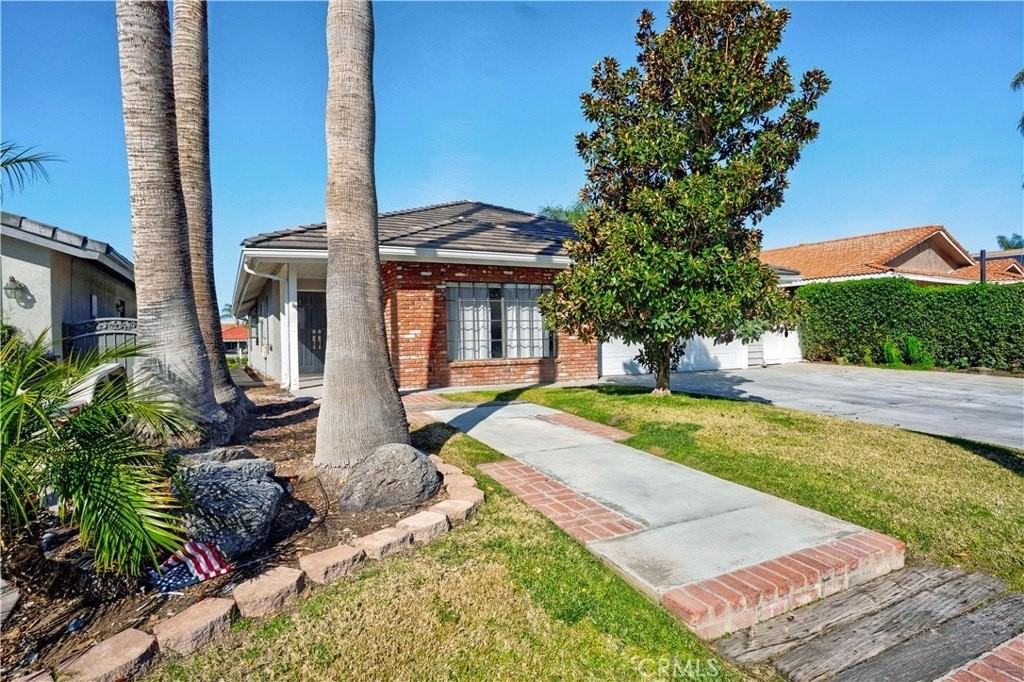 30221 Channel Way Dr - Photo 5 of 42