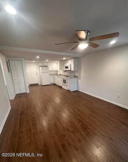 208 13th Ave N - Photo 6 of 14