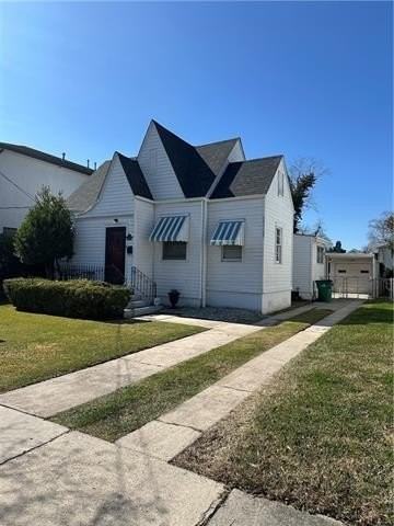 404 Ridgelake Dr - Photo 2 of 14