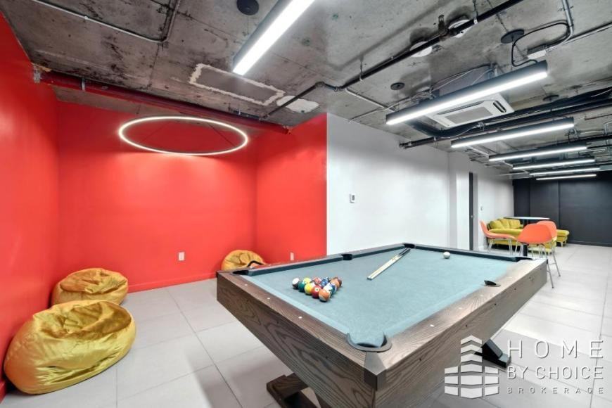 88 Linden Blvd - Photo 7 of 10