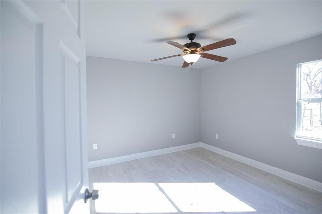 1606 Davis Blvd - Photo 7 of 17