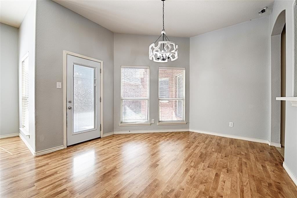 7681 Glasshouse Walk - Photo 5 of 28