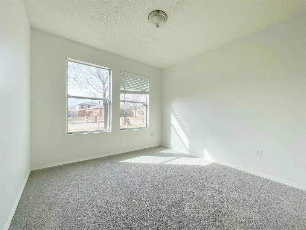 3808 Summer Hill Dr - Photo 6 of 14