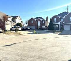 5017 Remington Dr - Photo 1 of 1