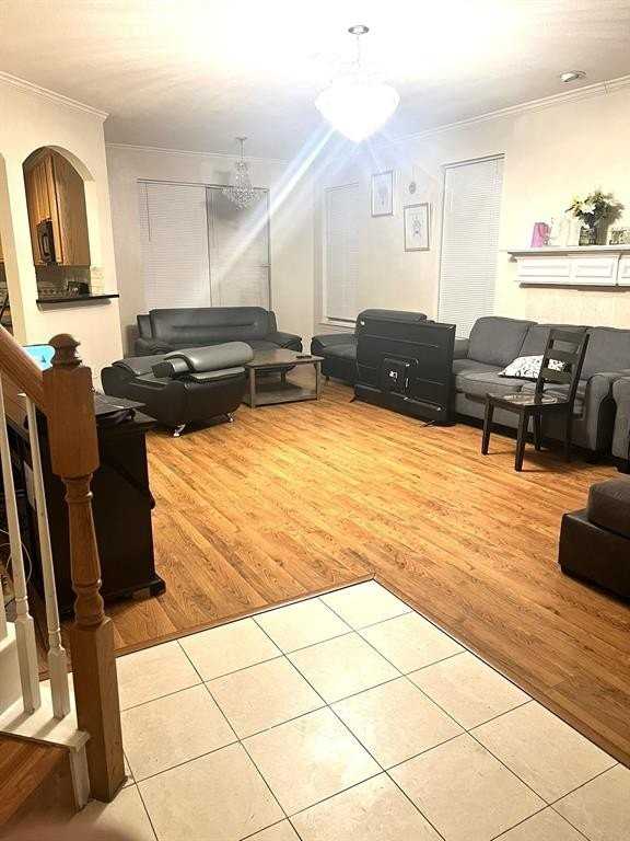 5017 Remington Dr - Photo 3 of 27