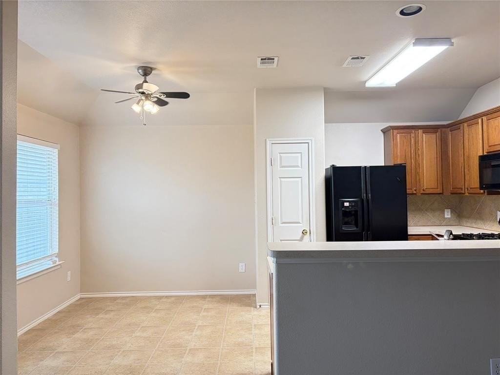 8301 Juliette Dr - Photo 7 of 25