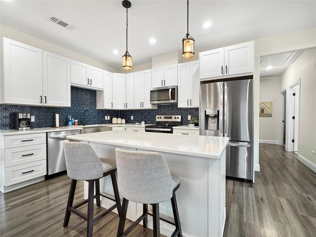 405 Ridgeview Rd - Photo 6 of 18