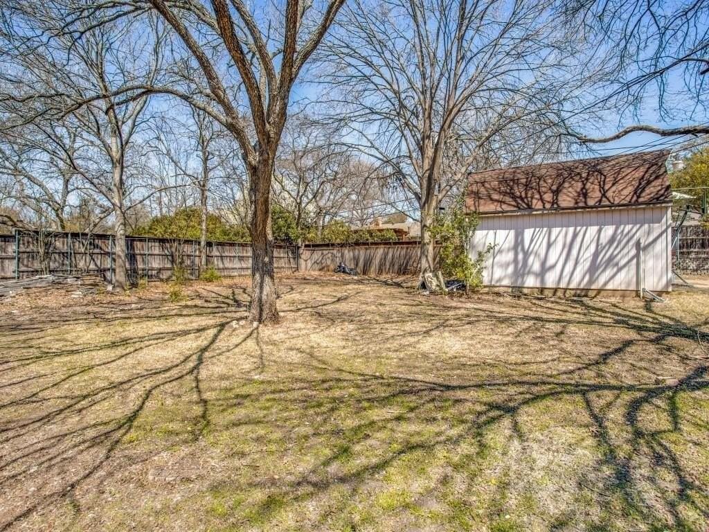 7027 Alpha Rd #1 - Photo 7 of 8