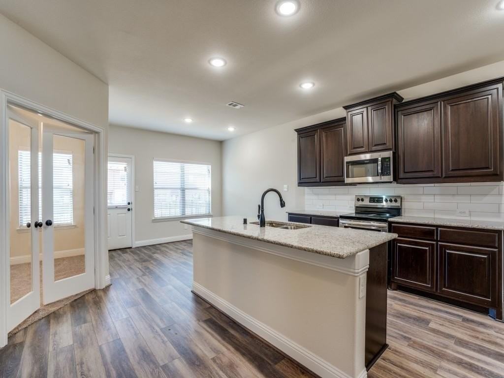 6809 Topaz Dr - Photo 5 of 12