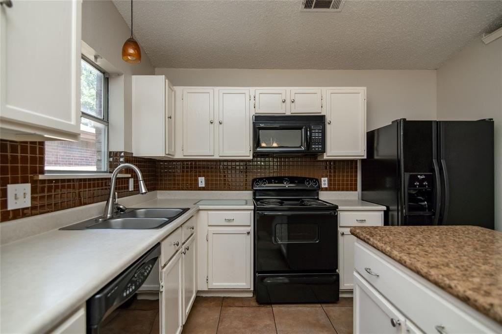 618 Plainview Dr - Photo 7 of 17