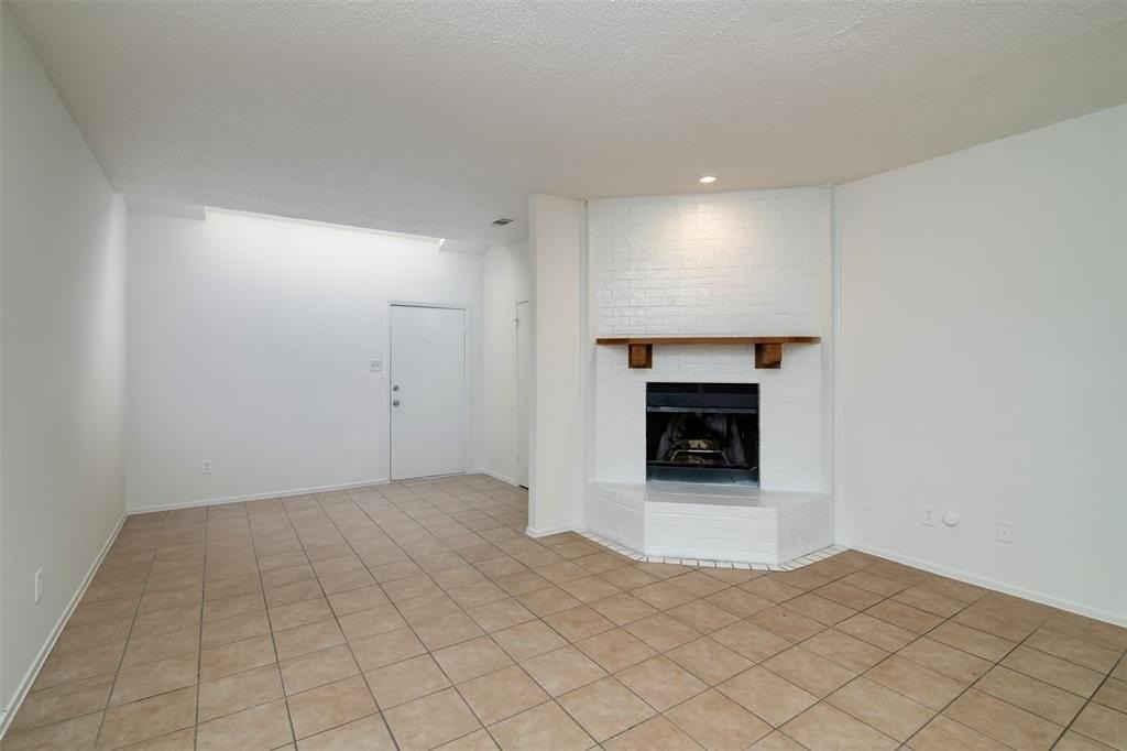 1417 Weiler Blvd - Photo 5 of 24