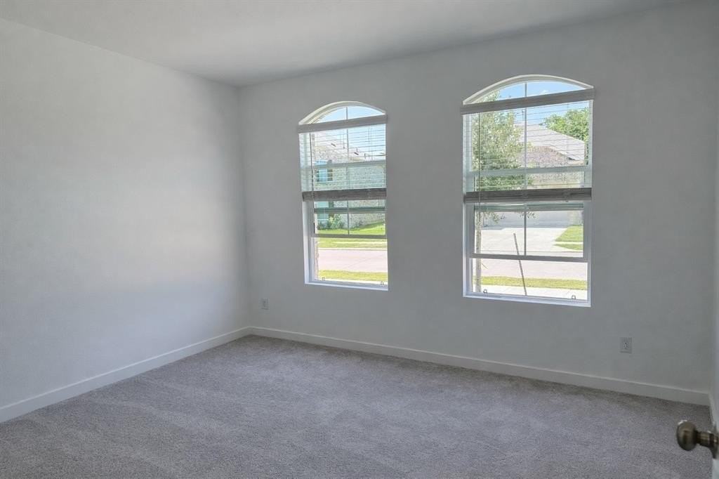 6420 Ponderosa Pine Rd - Photo 5 of 10