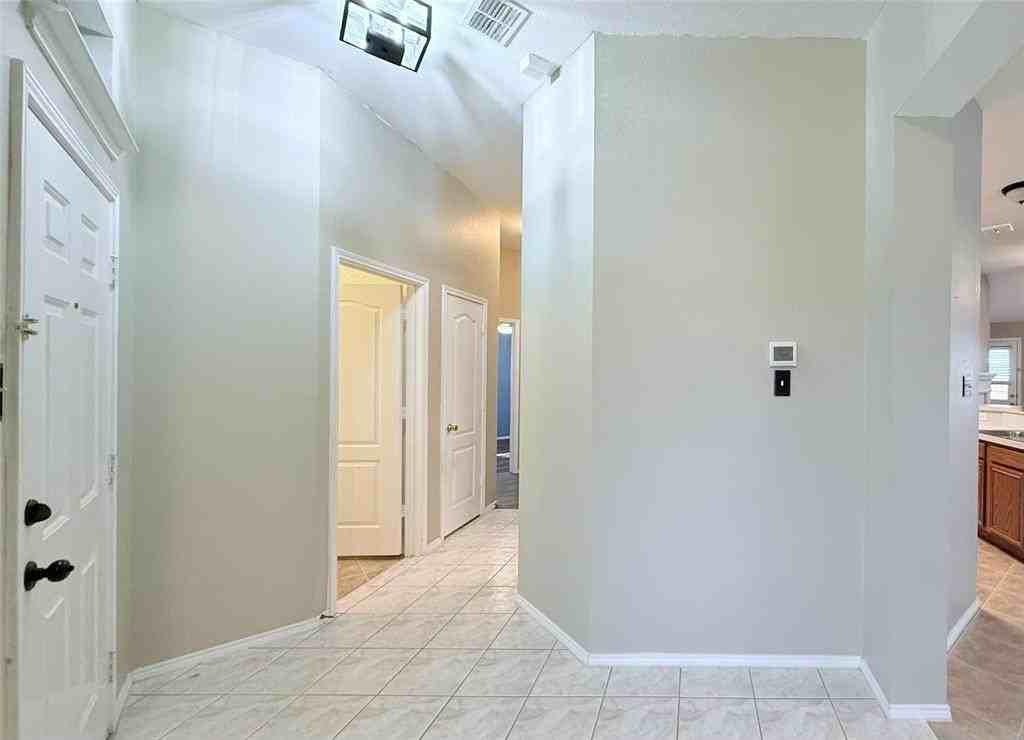 6700 Periwinkle Dr - Photo 4 of 15