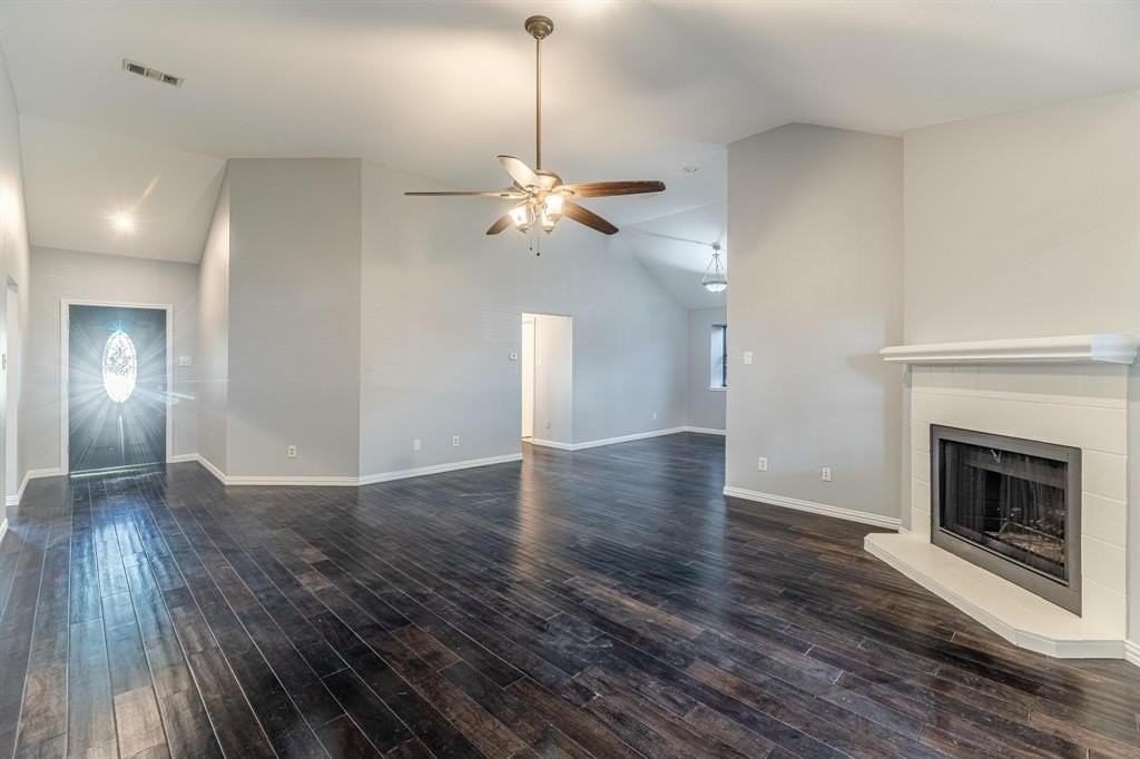 3618 Flagstone Ave - Photo 4 of 28