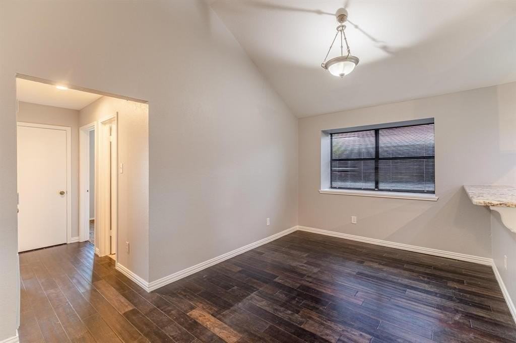 3618 Flagstone Ave - Photo 7 of 28