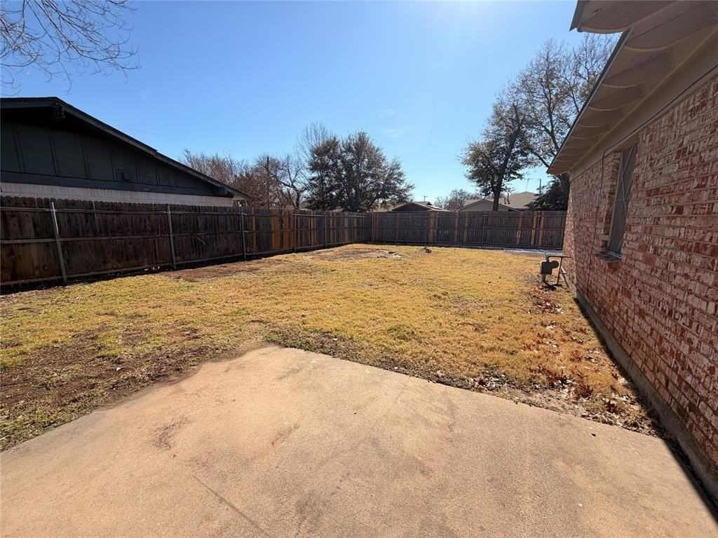 1416 Norwood Dr - Photo 4 of 4