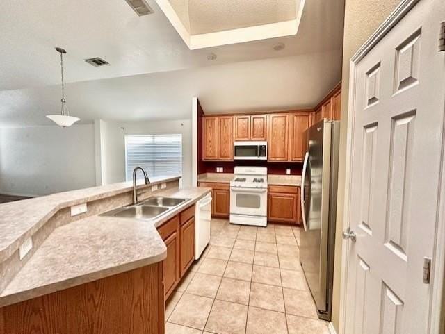 2815 Oak Crest Dr - Photo 6 of 17