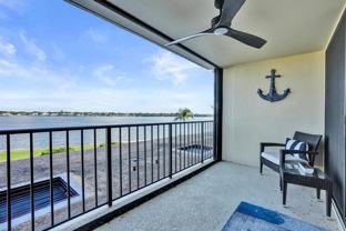 132 Lakeshore Dr #317 - Photo 1 of 1