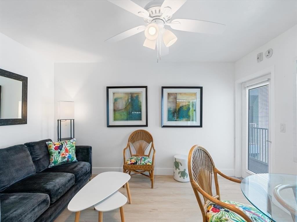 2600 N Surf Rd #302 - Photo 7 of 35