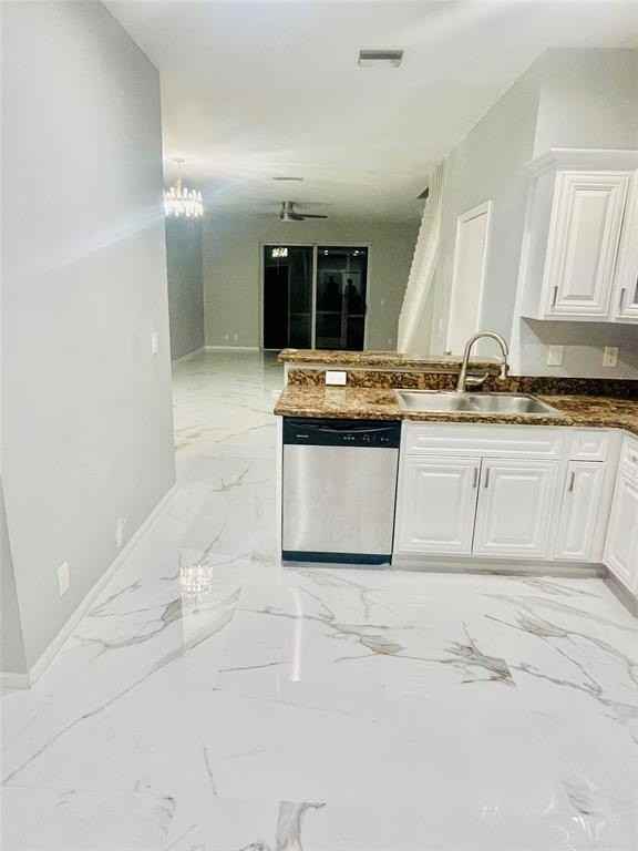 1928 Madeira Dr - Photo 2 of 6