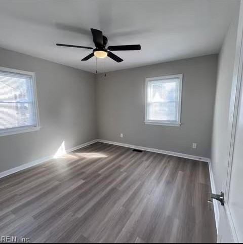 1111 Anne Ave - Photo 3 of 11