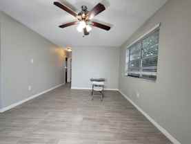 920 Nw 22nd Rd - Photo 1 of 1