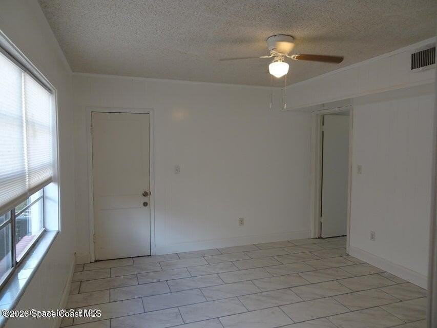 18 North Ct Apt A #A - Photo 7 of 11