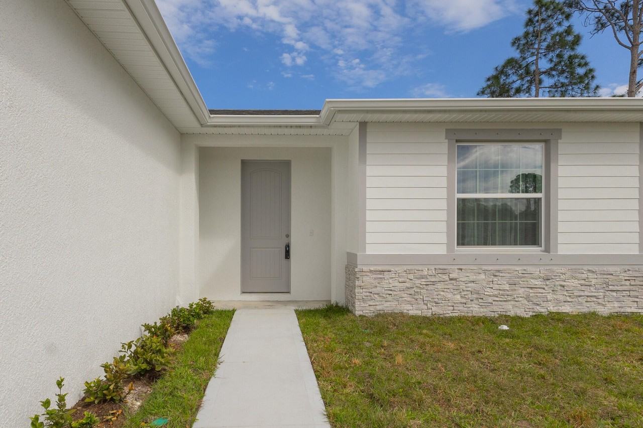 1517 Wacker Ave Se - Photo 4 of 30