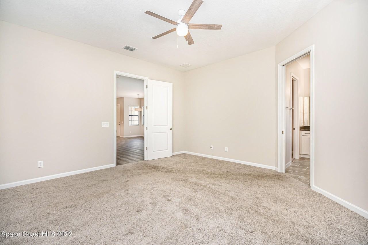 700 Lanai Cir - Photo 6 of 16