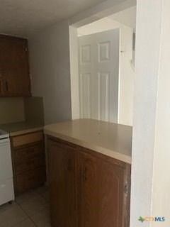 506 Esther Cir - Photo 5 of 19