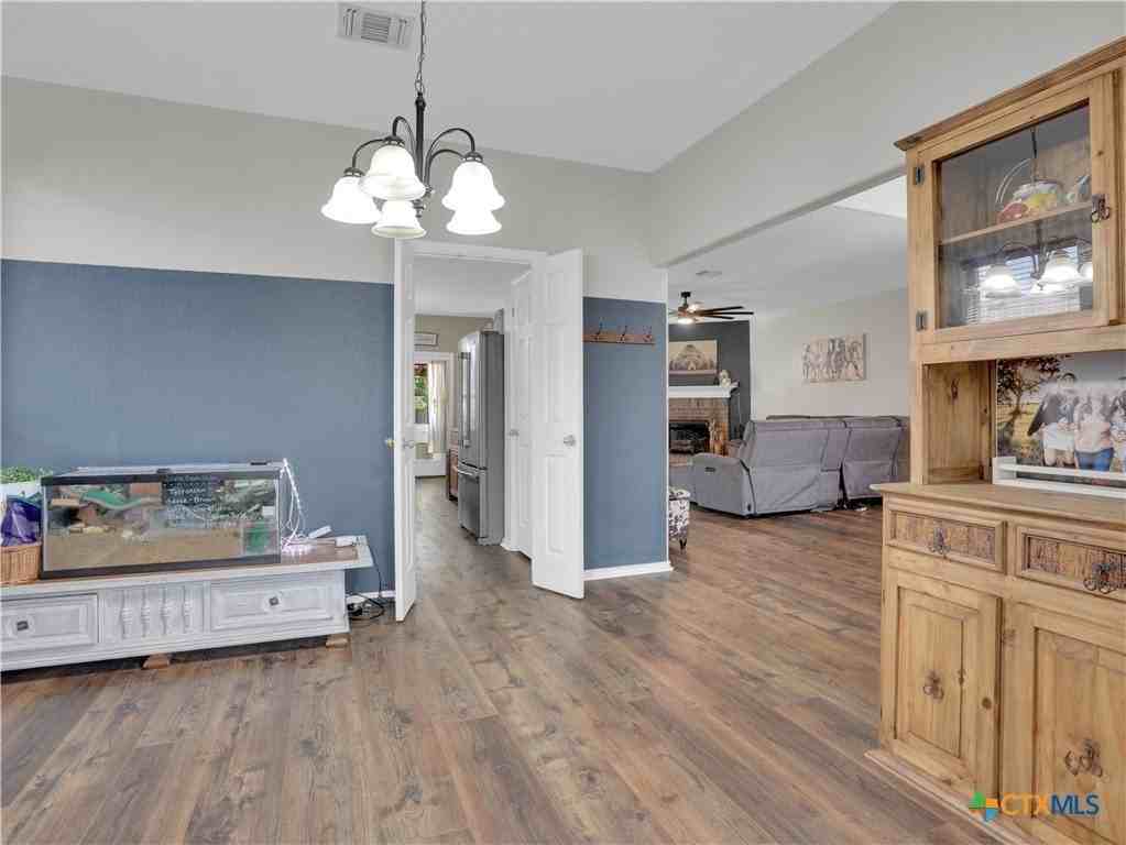 1775 Jasons N Court - Photo 6 of 33