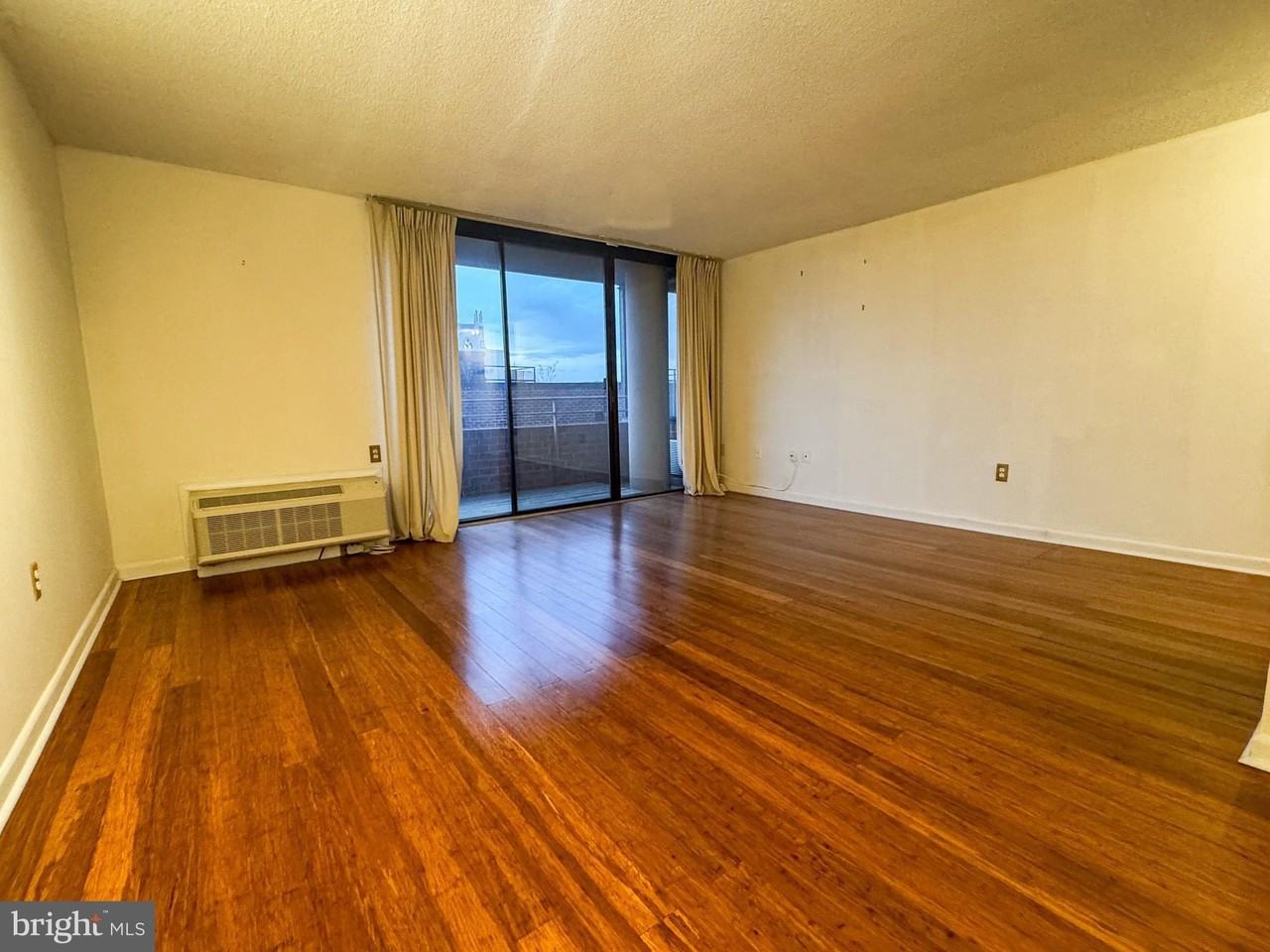 2141 P St Nw Apt 705 #705 - Photo 4 of 22