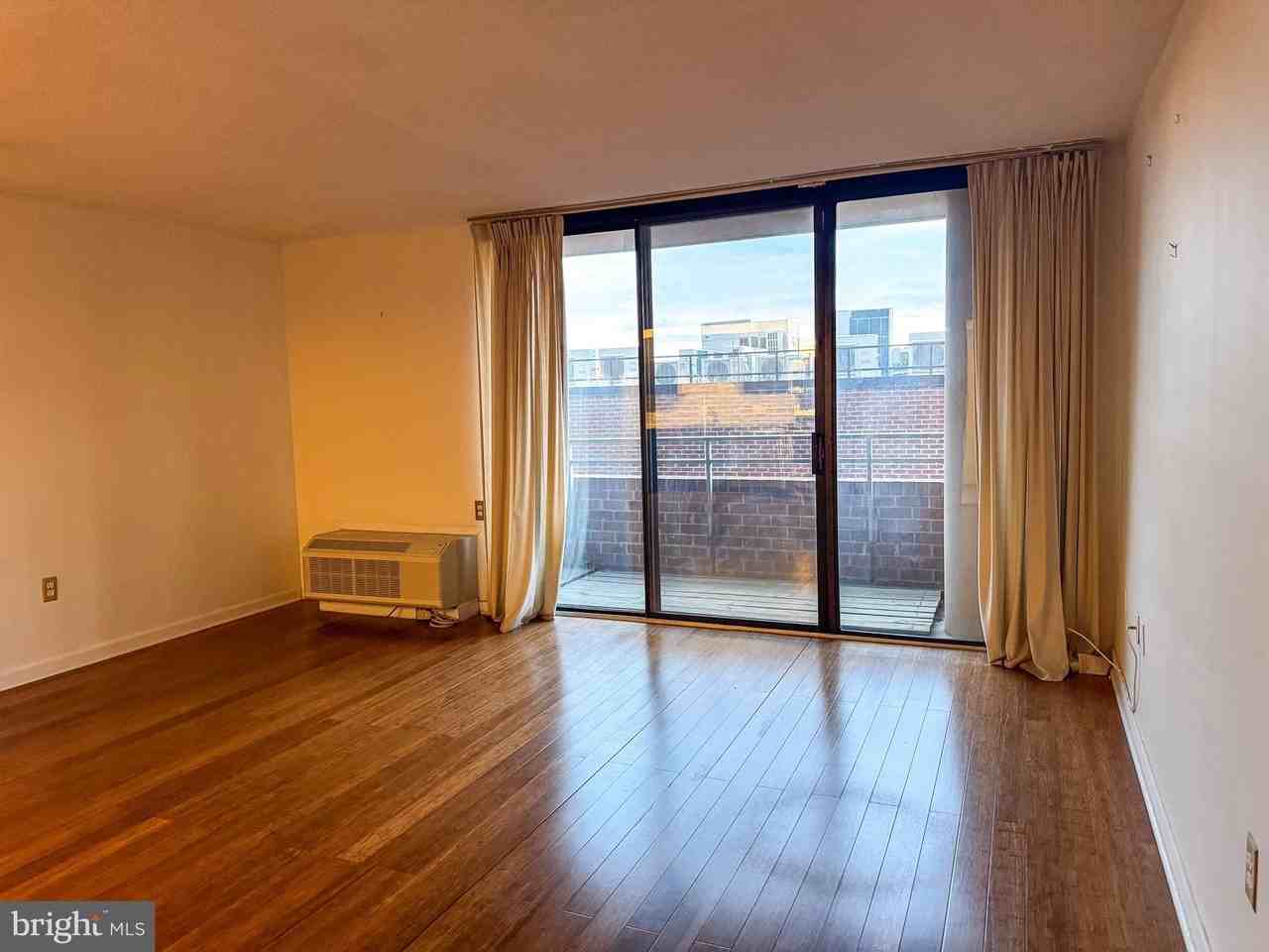 2141 P St Nw Apt 705 #705 - Photo 5 of 22