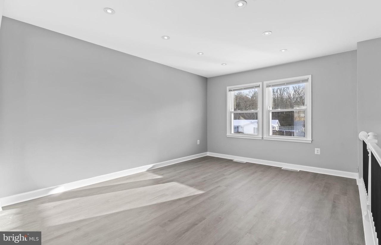 1316 Wilson Rd - Photo 6 of 35