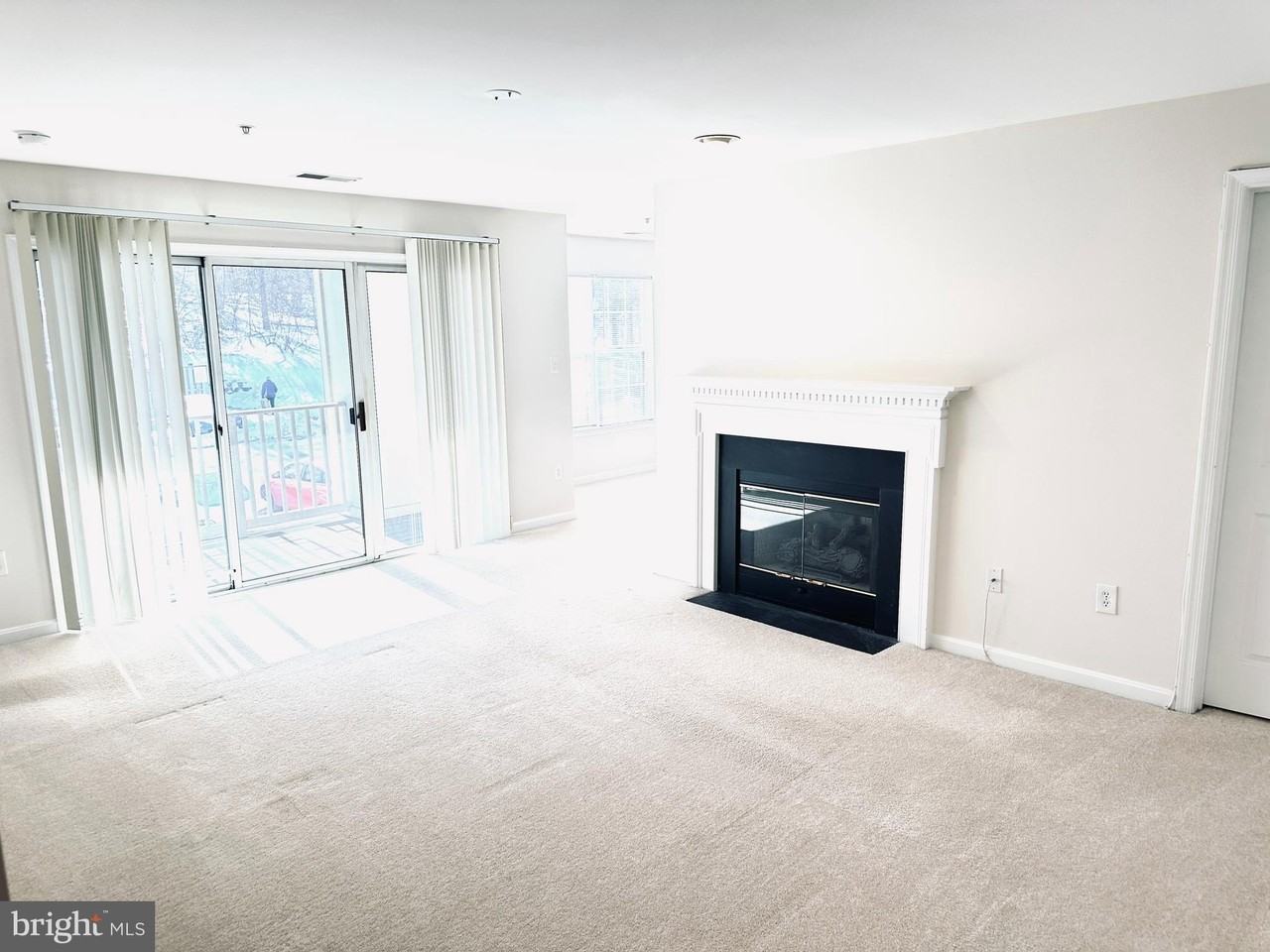 119 Timberbrook Ln Apt 201 #201 - Photo 3 of 18