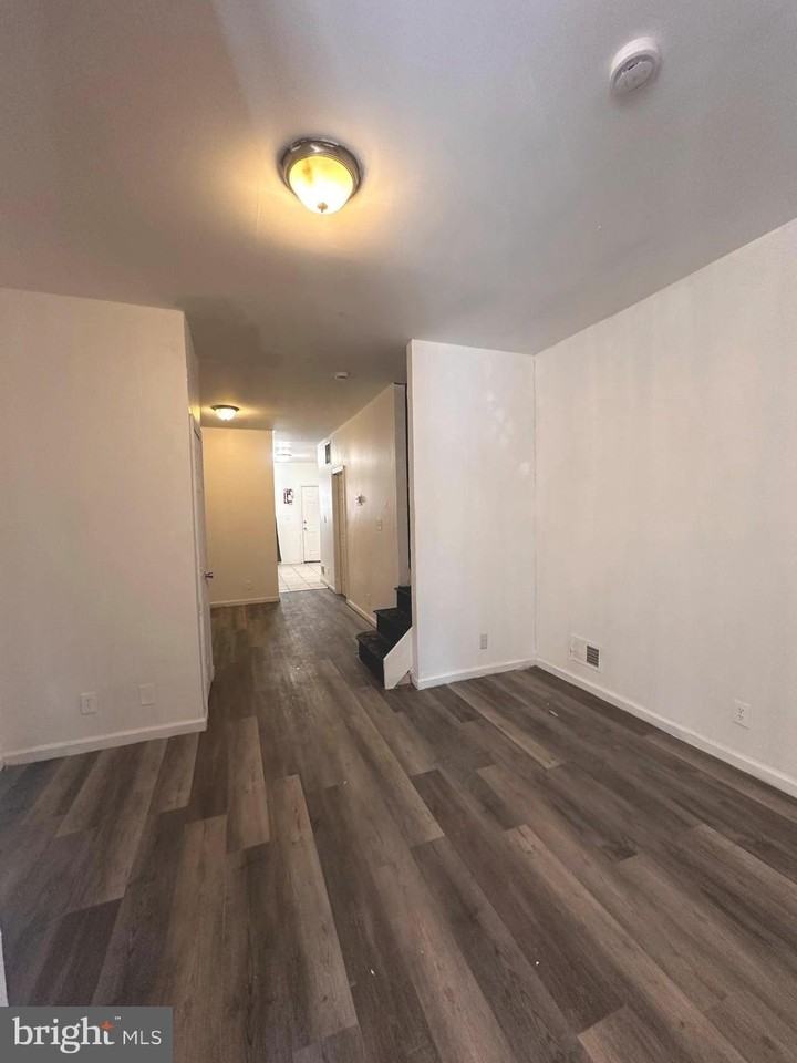 25 Murray St - Photo 2 of 17