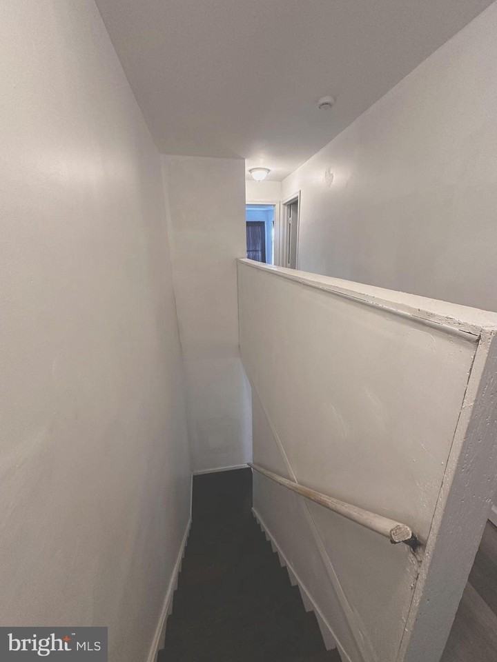 25 Murray St - Photo 7 of 17