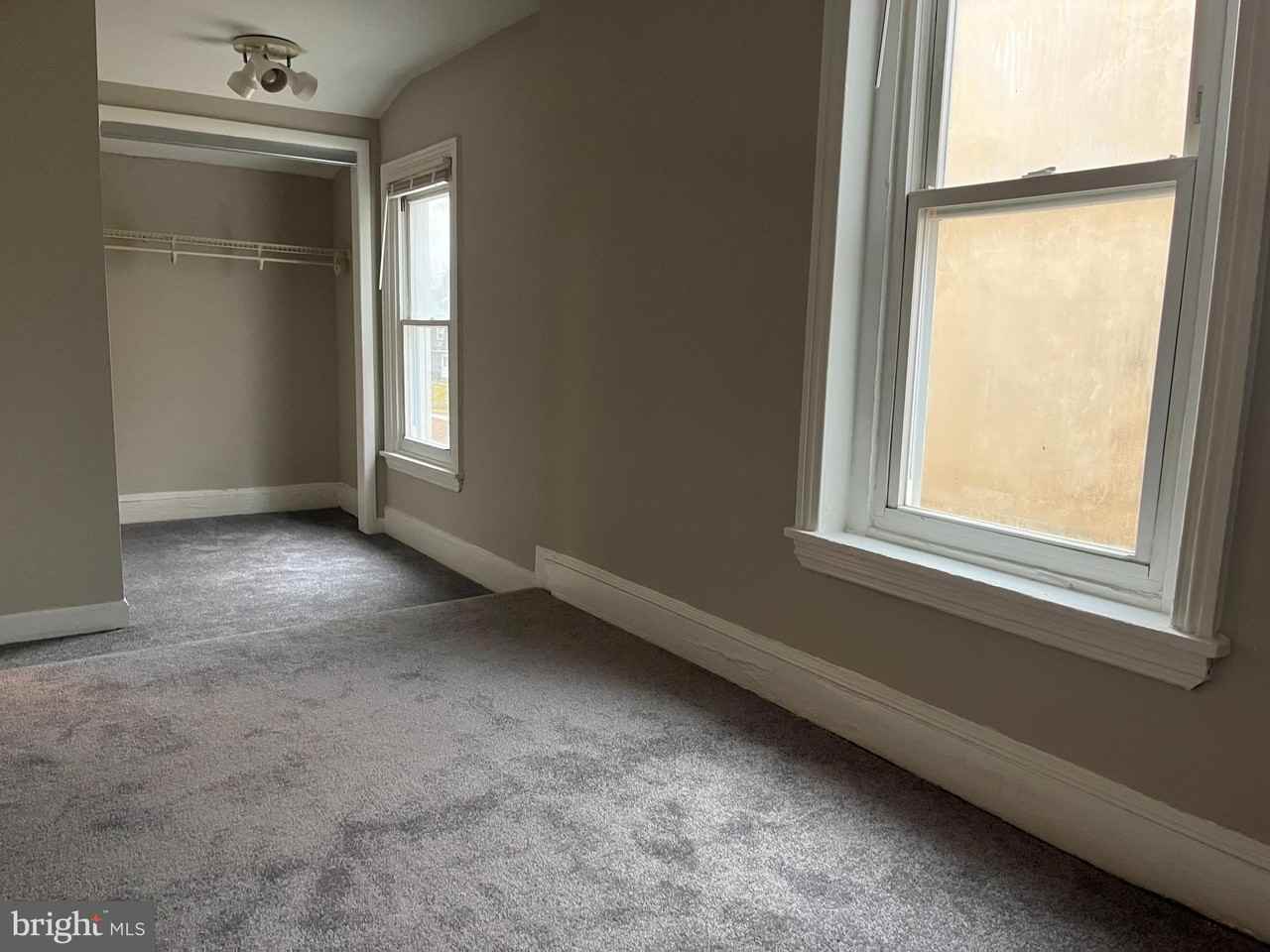 394 E Nields St - Photo 6 of 12