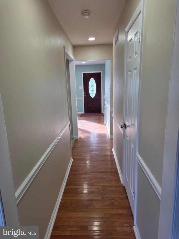 1486 Needham Cir - Photo 4 of 22